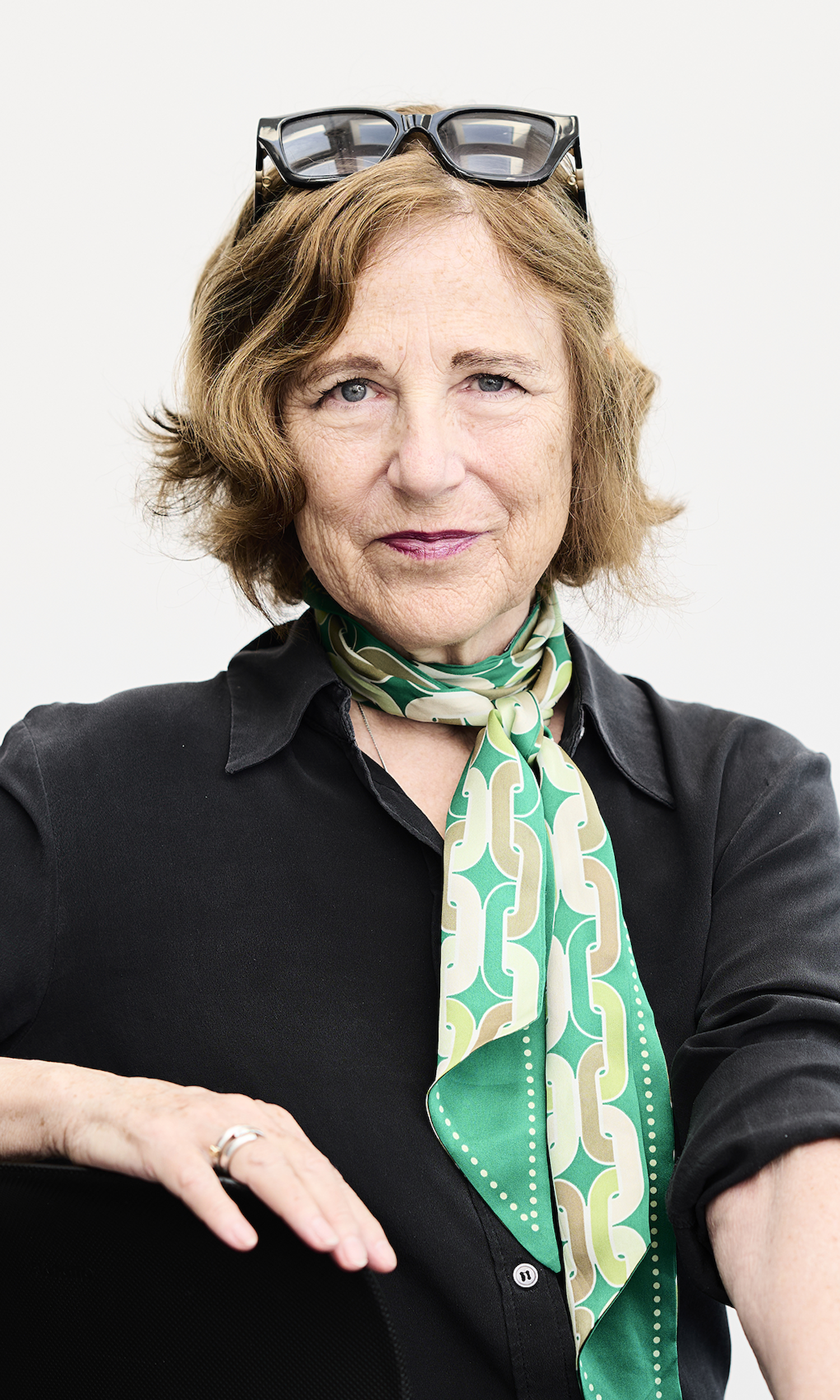 Foto von Prof. Marion Digel, Professorin Grundlagen des Industrial Designs Industrial Design Folkwang