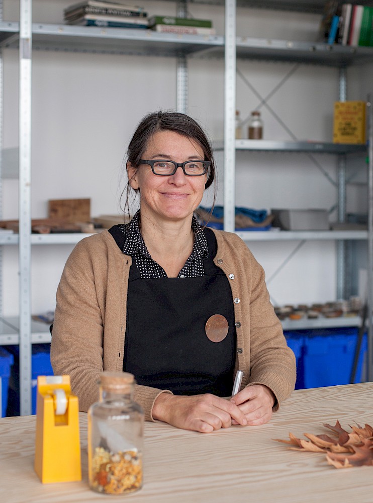 kleines Profilfoto von Prof. Anke Bernotat|Professorin Gestaltung und Innovation