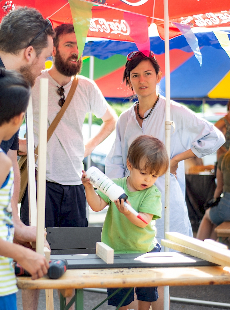 Artikel Vorschaubild: Möbelbau am Park-Platz-Picknick|Workshop