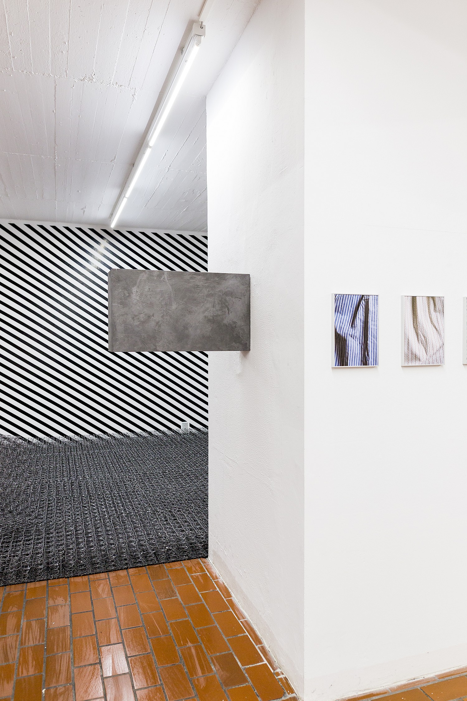 Bildname: folkwang-industrial-design-ausstellung_freiraum_folkwang_im_kunstverein_duisburg-b3r3ui