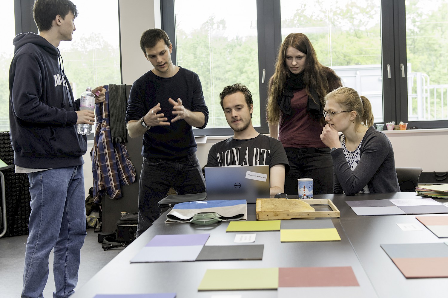 Bildname: folkwang-industrial-design-color_energy-2efswg