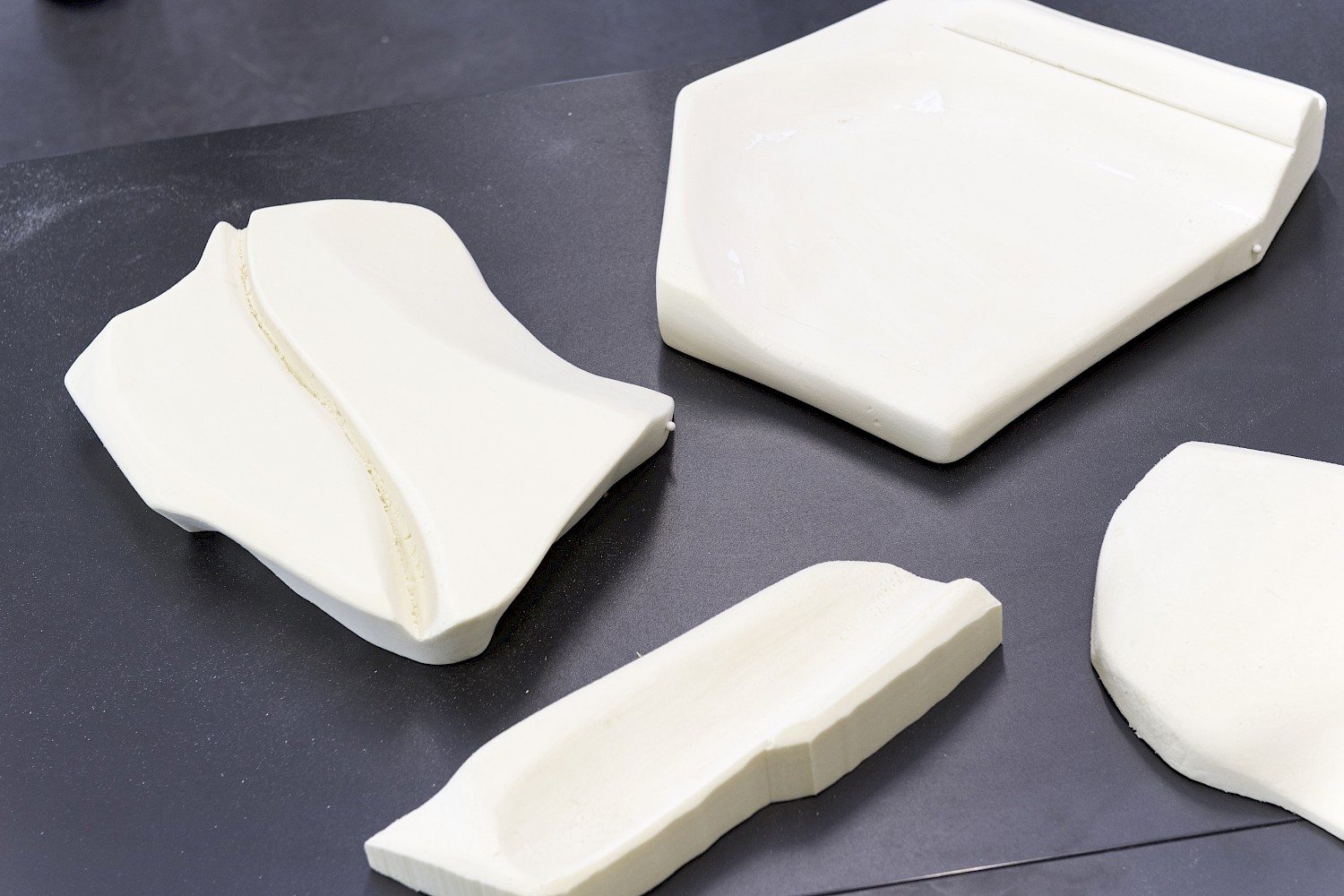 Bildname: folkwang-industrial-design-color_energy-pcxlc0