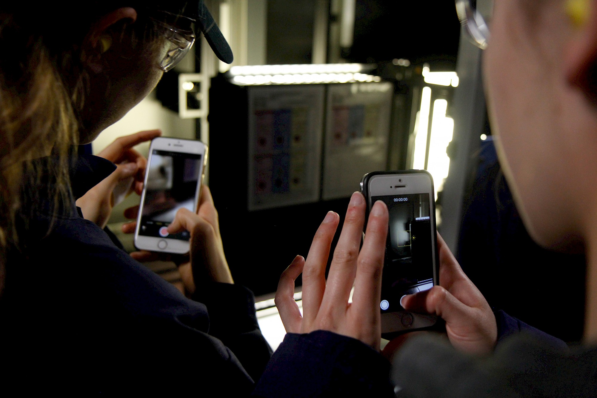 Bildname: folkwang-industrial-design-exkursion_glashutte_holzminden-7aejit