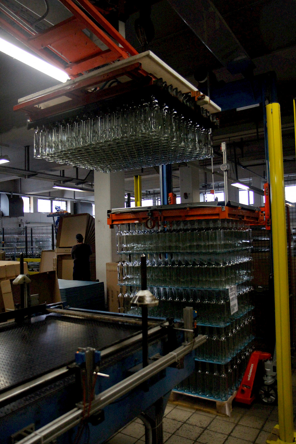 Bildname: folkwang-industrial-design-exkursion_glashutte_holzminden-uzjj9s