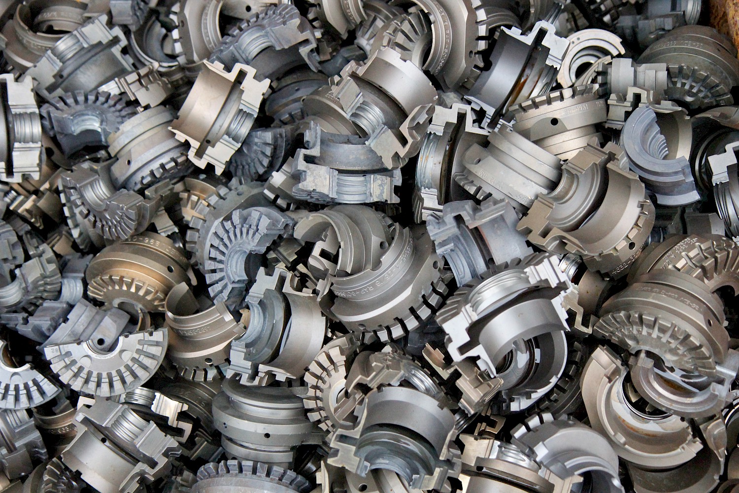 Bildname: folkwang-industrial-design-exkursion_glashutte_holzminden-kmqlei