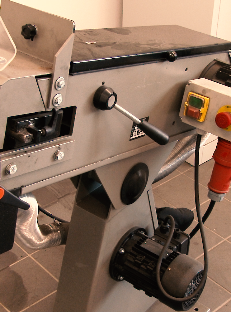 Flott Bandschleifmaschine